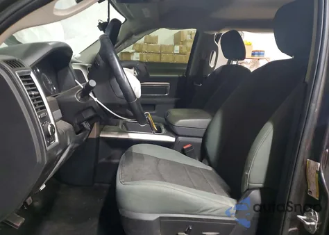 2017 Ram 1500 Slt z USA, uszkodzony, nr VIN 3C6RR7LT9HG708841